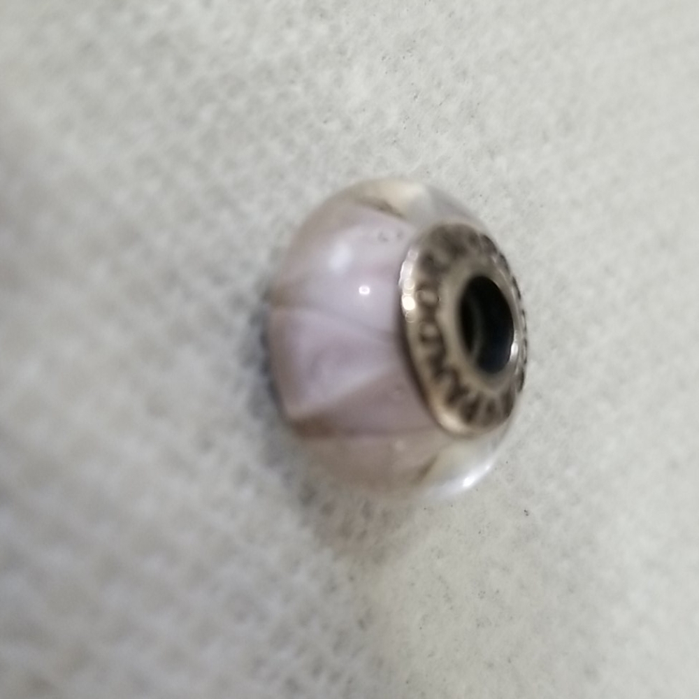 Authentic Pandora Charm - Picture 3 of 3